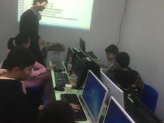 -童程童美·信息学竞赛·乐高机器人编程(长宁来福士校区)