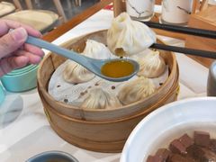-馋三尺蟹粉小笼(人民广场店)