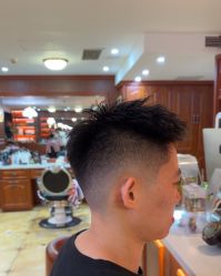 -豪帅男士理容馆