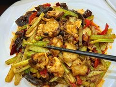 -小铜锣湾海鲜家常菜馆(河西店)