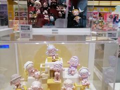 -泡泡玛特POPMART(万达店)