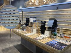 -Trend1881视光·蔡司视觉(领展广场店)