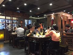大堂-张氏宽窄巷成都名小吃(茂业百货华强北店)