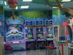 -莫莉幻想儿童乐园(北京金隅嘉品店)