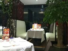 大堂-山泉公馆酒家(广州东站店)
