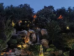-七彩云南古滇温泉山庄