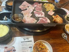 -Dombe豚(黑猪肉街店)