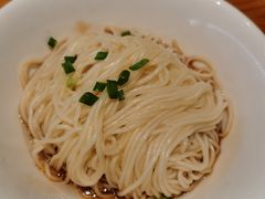 -诚铭记·虾仁汤包·成都小吃(融创店)