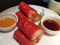 红米脆皮鲜虾肠-蝴蝶里·粤菜·点心(滨江龙湖店)