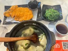 -馋三尺蟹粉小笼(人民广场店)