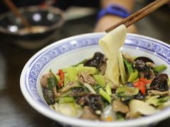 -老陕油泼面(回民街店)