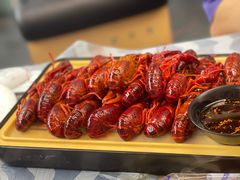 -肥肥虾庄·金牌油焖大虾(东湖欢乐谷店)