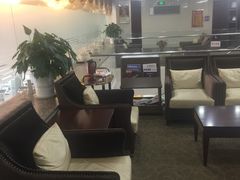 -中国工商银行(青岛香港中路阳光支行)