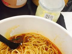 -鸿瑞興面馆(梅岭店)