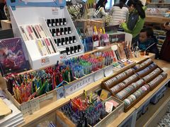 -猫的天空之城概念书店(北戴河蔚蓝海岸店)