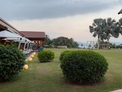 -宴悦海鲜餐厅·游水海鲜·牛排(亚龙湾瑞吉店)