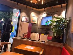 -渝是乎川渝小炒(新世界百货望京店)