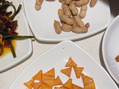 -小鱼小牛·鱼牛干锅·脆鱼火锅(世欧广场店)