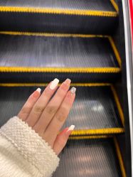 -丽心自助美甲美睫