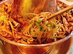 豆芽-老佛爷炭火蛙锅直营(清滨路总店)