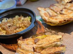 -阿洪锅贴王(小吃城店)