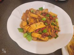 攸县香干炒肉-湘肠香火锅店(团结湖店)
