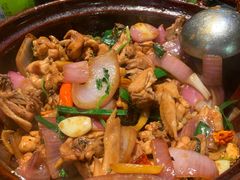 -胡须佬鸡煲四季火锅(海雅缤纷城店)
