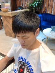 -PE SALON