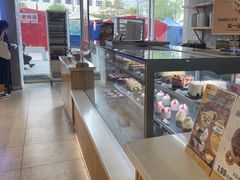 -焙丽拾光(麦凯乐直营店)