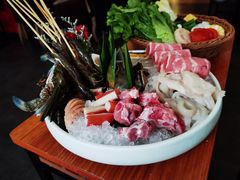 -樾餐厅泰式海鲜火锅(民歌湖店)