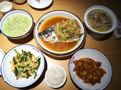 -十八碗(海口吾悦广场店)