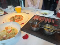 -弦月窗LUNETTE BY AMANDA(复兴路店)