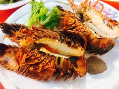 -六合夜市