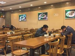 大堂-鑫花溪牛肉米粉(凤凰街创始总店)