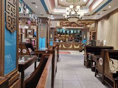 -哈啾嗨·新概念蒙餐(红星新城店)