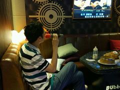 -泡沫BUbbLE量贩式KTV(金沙江路店)