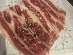 -山川小町·极番烧肉(新地假日广场店)