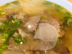 招牌骨汤拉面-西部马华清真兰州牛肉面·烧烤夜市(关东店)