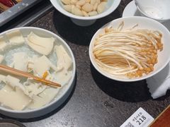 -皇城老妈·大连海鲜火锅(港湾店)