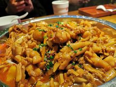 牛蛙煲-胖哥俩肉蟹煲(来福士店)