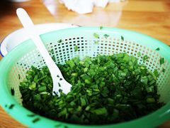 韭菜-越洋肖氏老米线(杨家坪店)