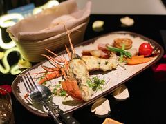 香焗龙虾配自制黑松露酱-上海苏宁宝丽嘉酒店·Cafe Bellagio西餐厅
