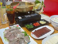 -小椒羊.羊肉粉 龙虾 羊肉串(新地旗舰店)