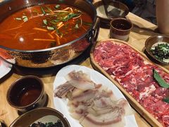 -黔诚多彩火锅(甲秀楼店)