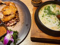 蒙自过桥米线-麦麦山云南菜(复地活力城店)