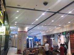 -沃尔玛(前山店)