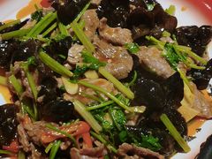 火爆炒牛肉-川堂风·跷脚牛肉·乐山爆炒(宝山日月光店)