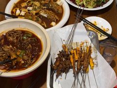 -六福烧烤酒馆(秦隆步行街店)