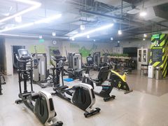 器械区-光猪圈健身(津投广场店)