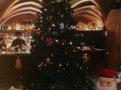 -Mogul Eatery·大亨餐酒馆